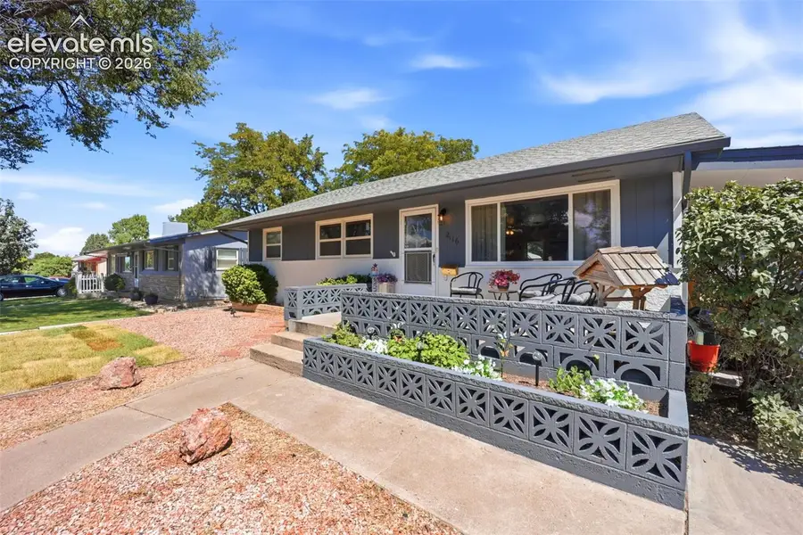 2116 Ridgewood Lane, Pueblo, CO 81005 - #2