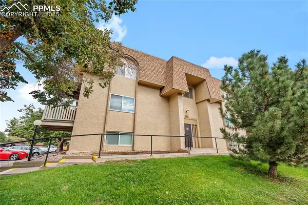 7455 Quincy Avenue #204, Denver, CO 80237