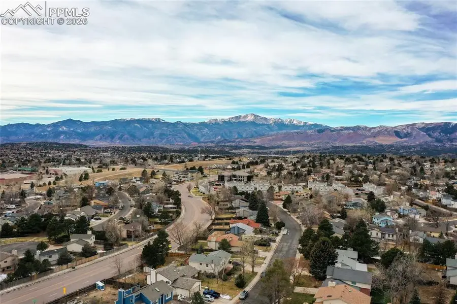 7620 Dawnview Court, Colorado Springs, CO 80920 - Image #3