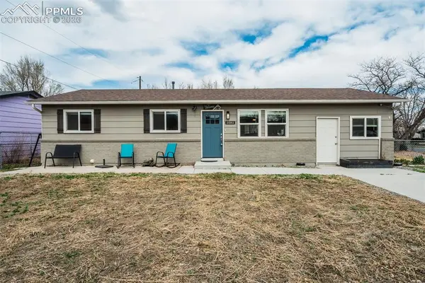 1081 Maxwell Street, Colorado Springs, CO 80906