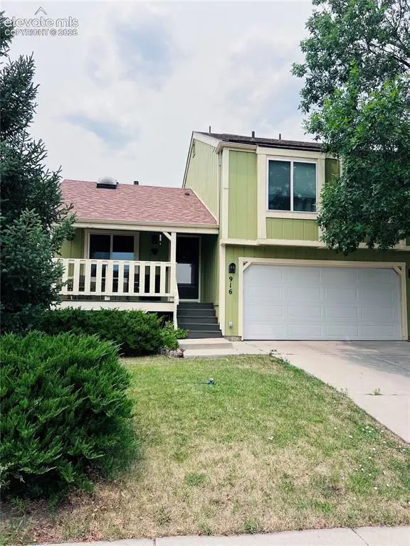 916 Columbine Avenue, Colorado Springs, CO 80904