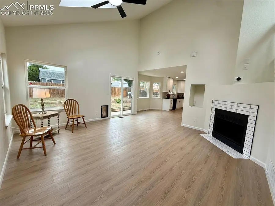 490 Dix Circle, Colorado Springs, CO 80911 - Image #2