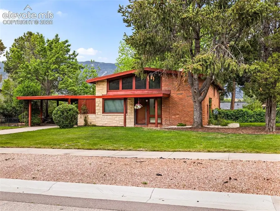 628 Castle Road, Colorado Springs, CO 80904 - #3