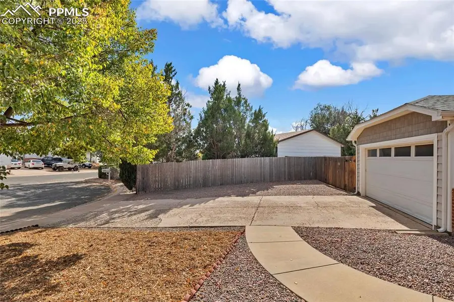 1260 Irving Lane, Colorado Springs, CO 80916 - Image #2