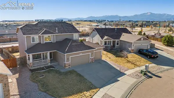 8885 Canary Circle, Colorado Springs, CO 80908