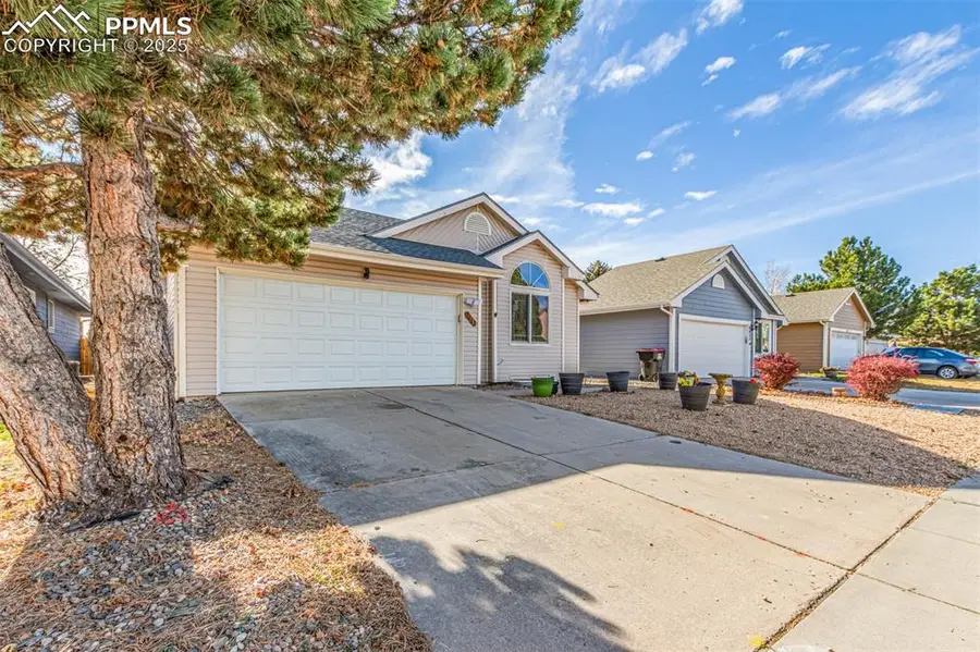 8643 Chancellor Drive, Colorado Springs, CO 80920 - Image #3