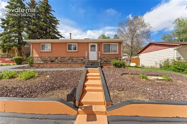 1924 Mccooke Drive, Colorado Springs, CO 80910