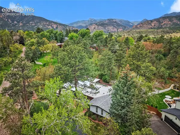 10 Heather Drive, Colorado Springs, CO 80906
