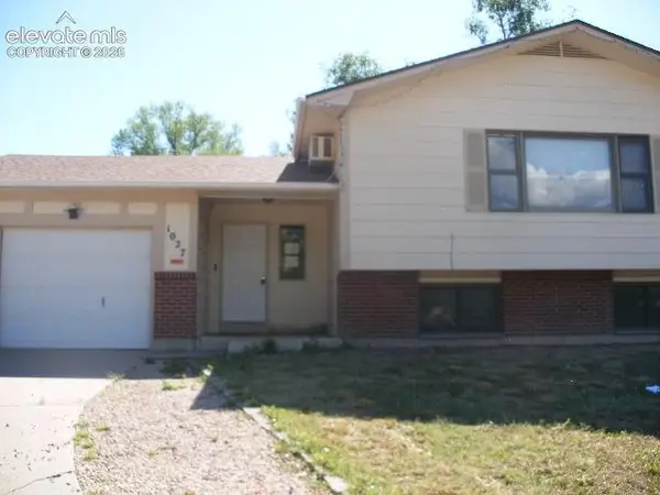 1027 De La Vista Lane, Colorado Springs, CO 80911