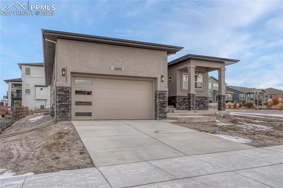 10090 Manhattan Drive, Colorado Springs, CO 80924 - Image #2