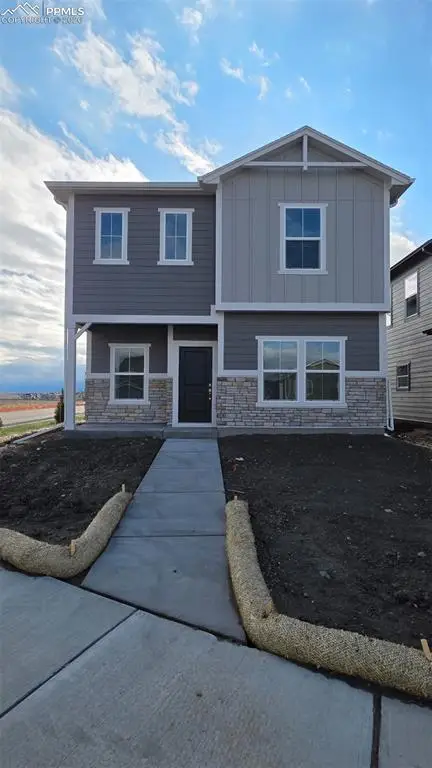 5369 Hodges Grove, Colorado Springs, CO 80925