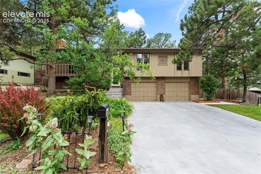 6260 Garlock Way, Colorado Springs, CO 80918 - #3