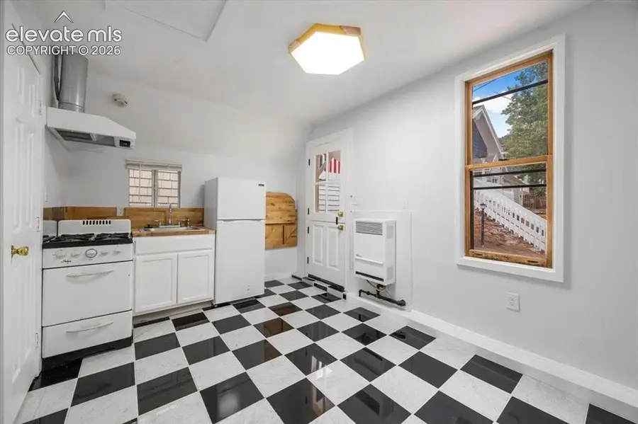 125 Ruxton Avenue #R, Manitou Springs, CO 80829 - #3