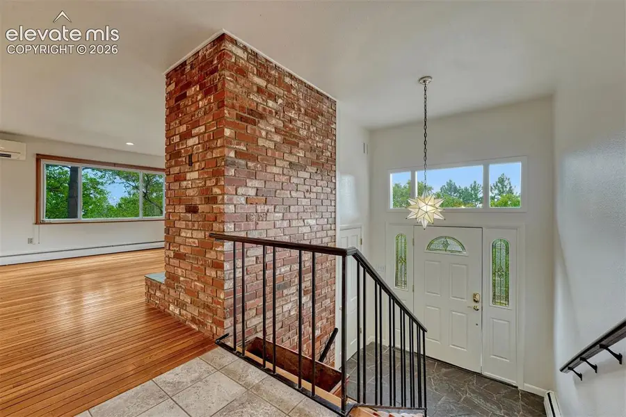 325 Altura Way, Colorado Springs, CO 80906 - #3