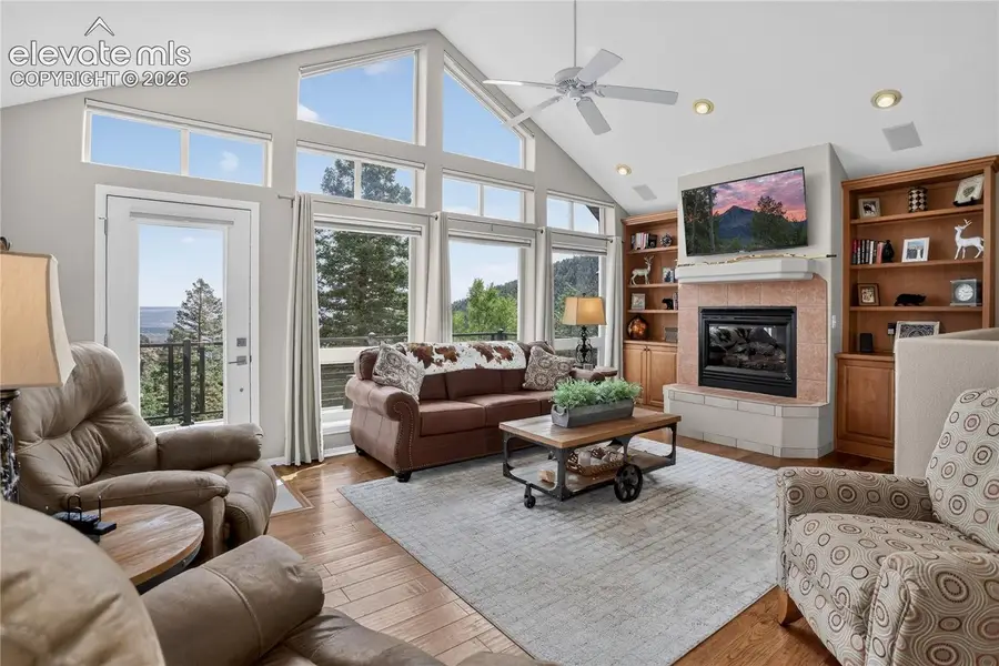 180 N High Ridge View, Manitou Springs, CO 80829 - #3