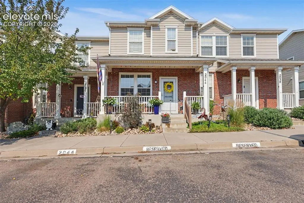 2044 Creekridge Point, Colorado Springs, CO 80910 - #1