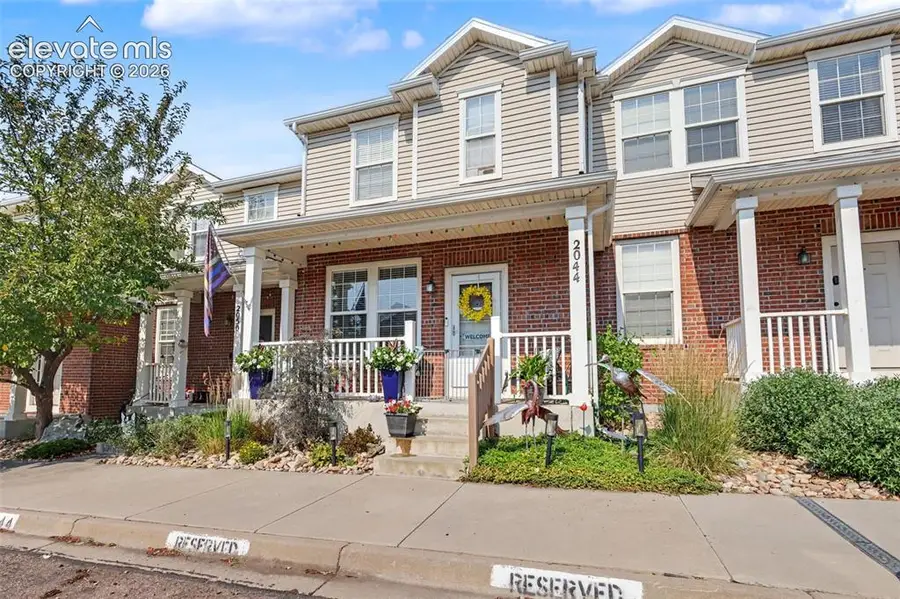 2044 Creekridge Point, Colorado Springs, CO 80910 - #2