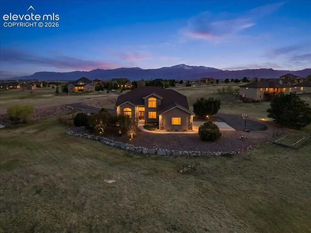 9736 Cairngorm Way, Colorado Springs, CO 80908 - #1