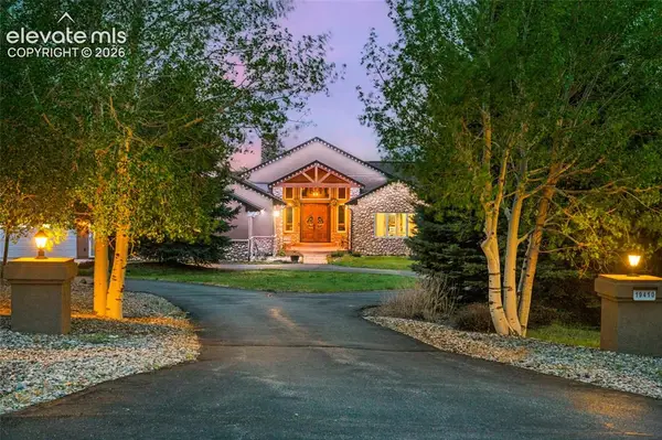 19410 Bright Wing Trail, Colorado Springs, CO 80908
