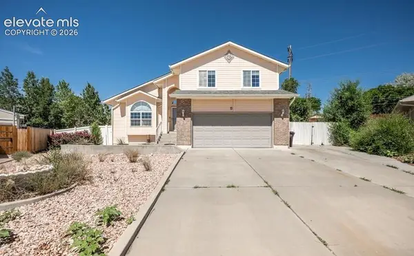 15 White Dove Court, Pueblo, CO 81001