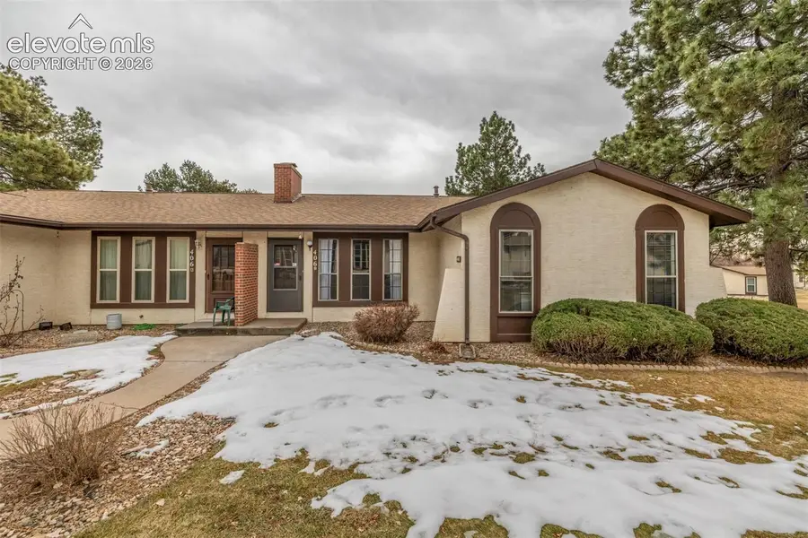 406 Valley Hi Circle #B, Colorado Springs, CO 80910 - #2