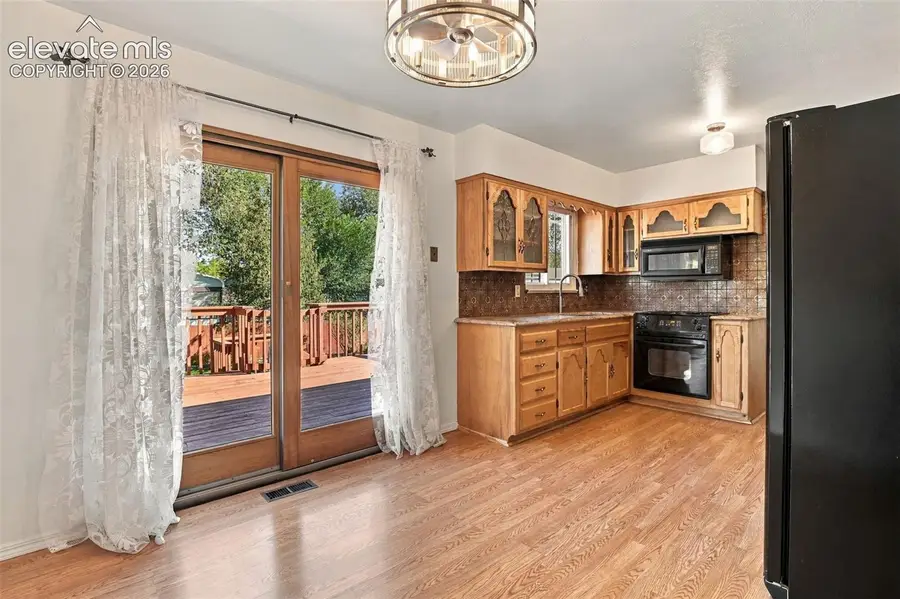 319 Fairfax Street, Colorado Springs, CO 80911 - #3
