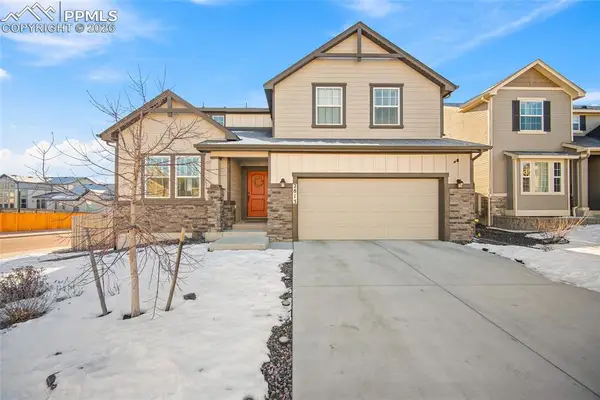 2813 Pony Club Lane, Colorado Springs, CO 80922