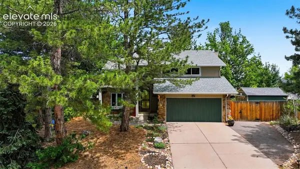 927 Oakwood Drive, Castle Rock, CO 80104