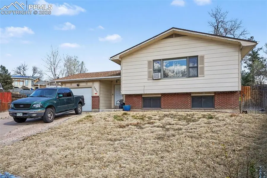 1027 De La Vista Lane, Colorado Springs, CO 80911 - #3