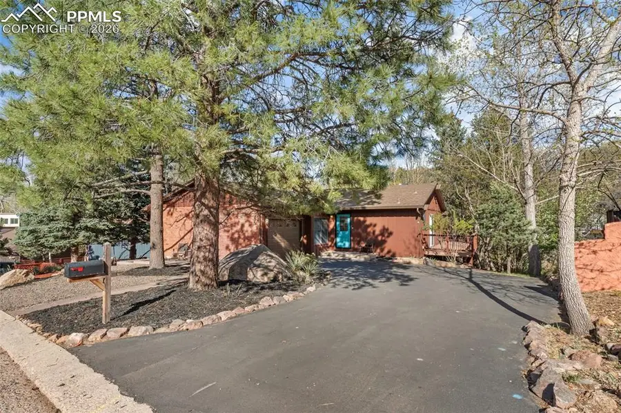 15 Stover Lane, Manitou Springs, CO 80829 - #3