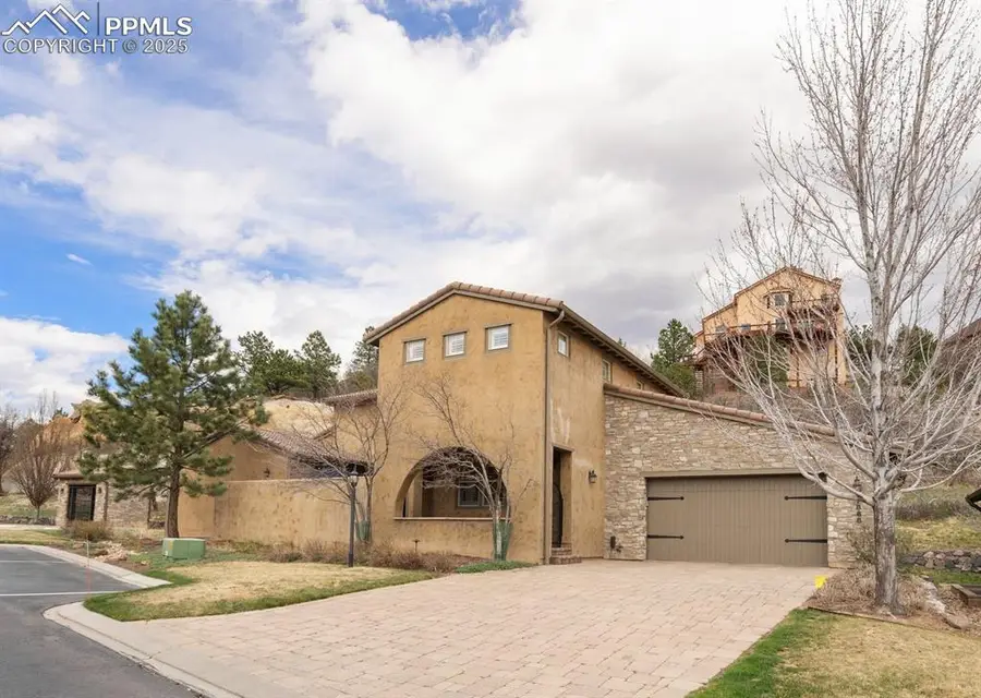 1868 La Bellezza Grove, Colorado Springs, CO 80919 - #2