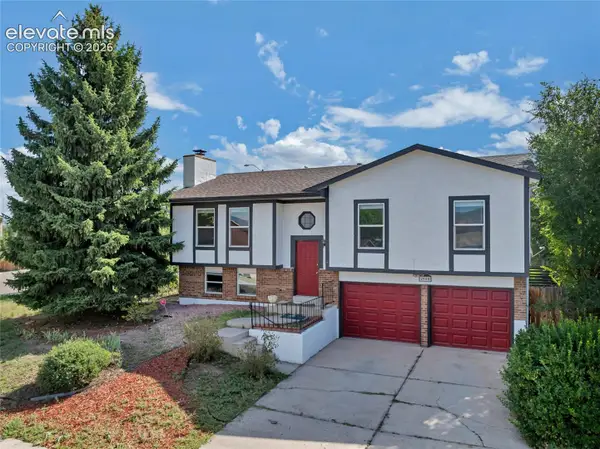 2965 Maroon Bells Avenue, Colorado Springs, CO 80918