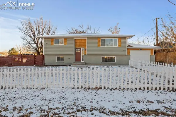2262 Pear Street, Canon City, CO 81212