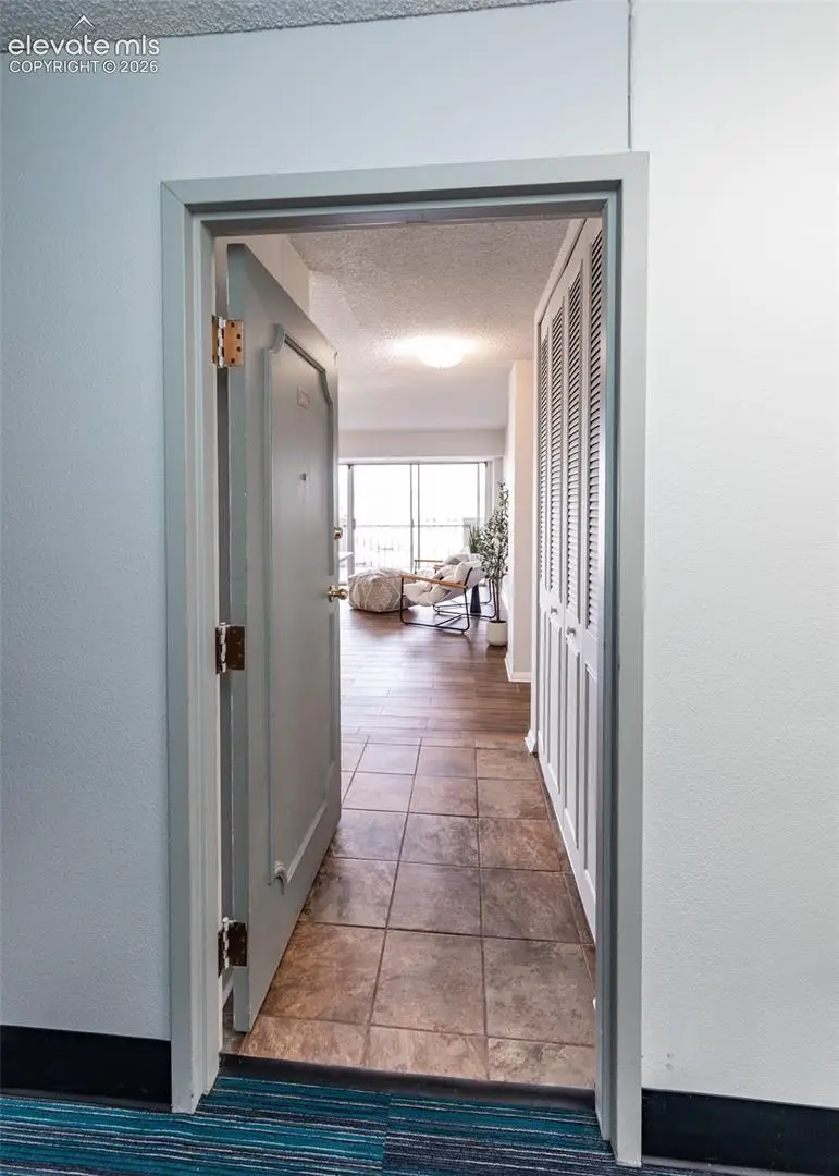 411 Lakewood Circle #B430, Colorado Springs, CO 80910 - #2