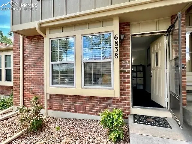6838 Ravencrest Drive, Colorado Springs, CO 80919 - #2
