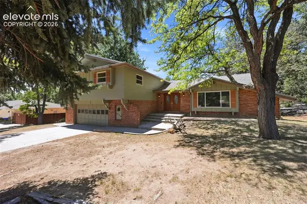 4708 Vista View Lane, Colorado Springs, CO 80915