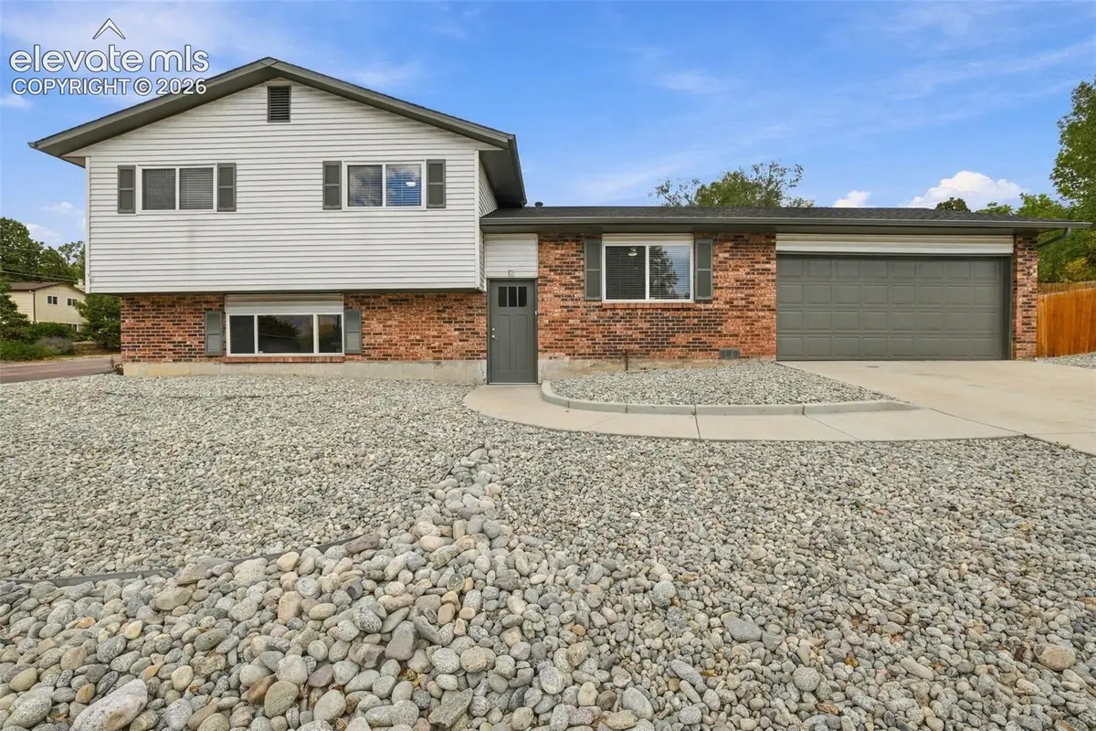 1070 Applewood Drive, Colorado Springs, CO 80907 - #1