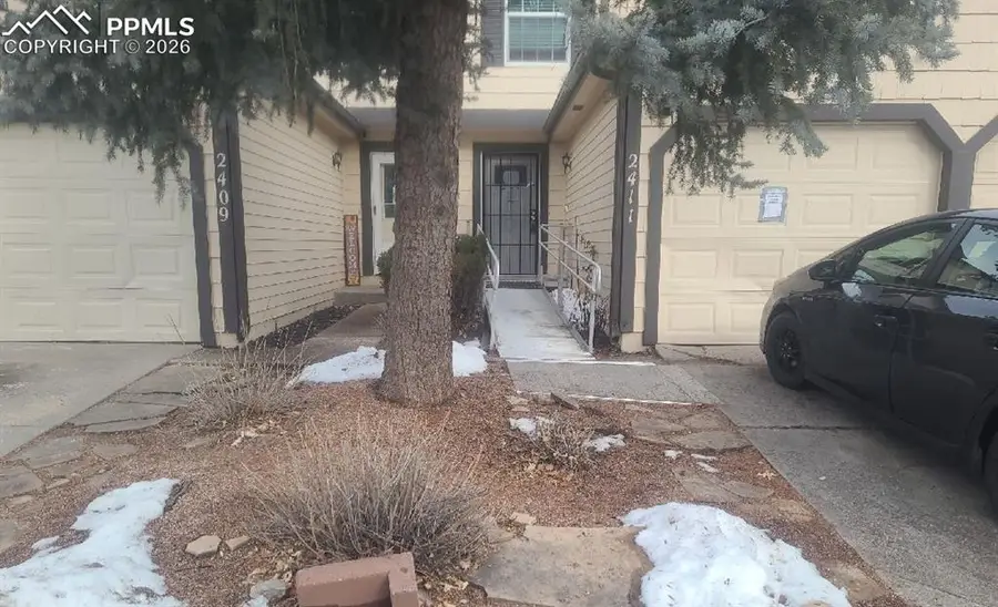 2411 Lexington Village Lane, Colorado Springs, CO 80916 - Image #2
