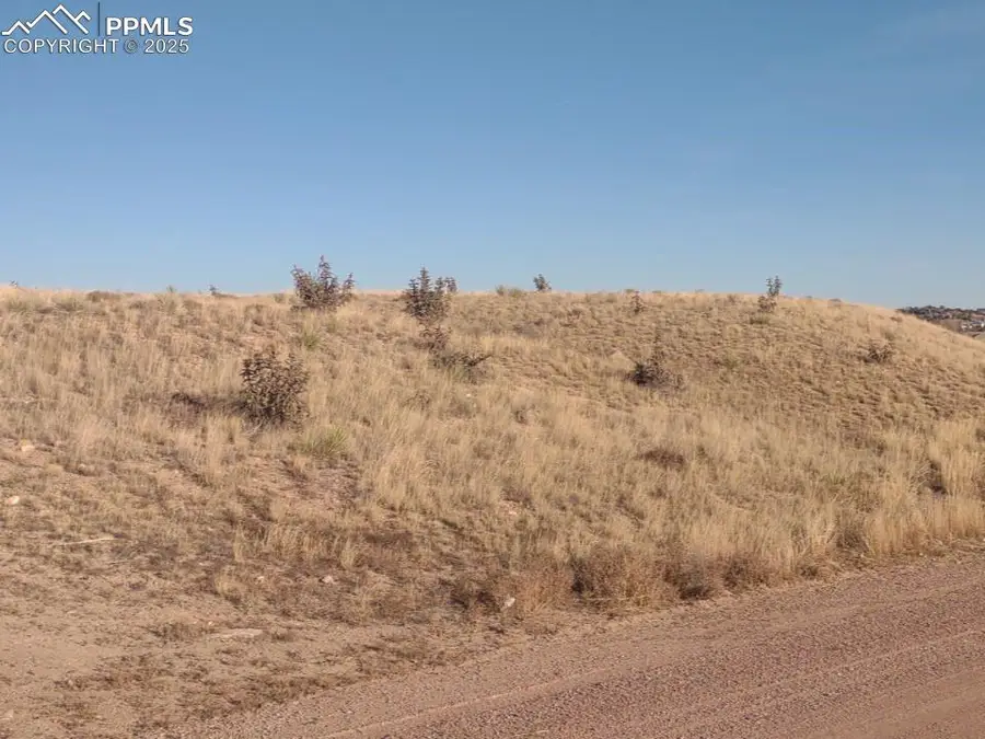 526 S Chimazo Drive, Pueblo West, CO 81007 - Image #2