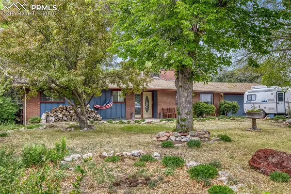 415 Chamberlin Place, Colorado Springs, CO 80906