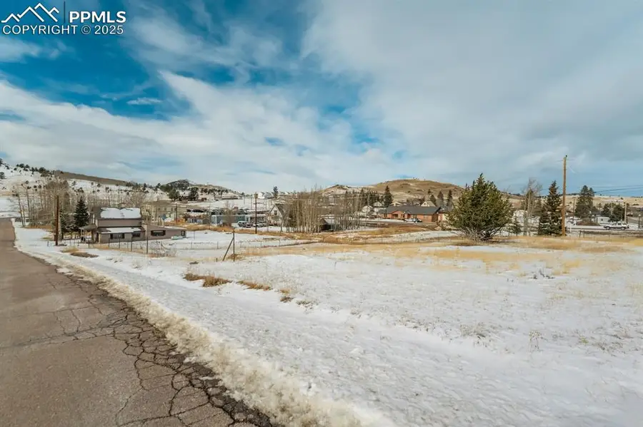 305 W Bennett Avenue, Cripple Creek, CO 80813 - Image #2