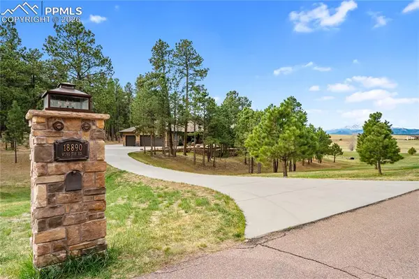 18890 Wing Tip Road, Colorado Springs, CO 80908