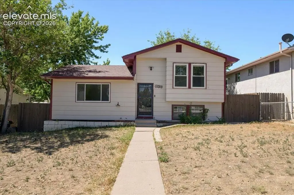 1704 E 19th Street, Pueblo, CO 81001 - #1