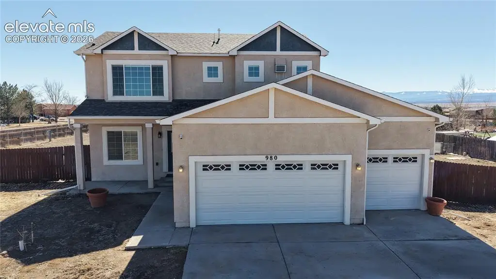 980 W El Nido Drive, Pueblo, CO 81007 - #1