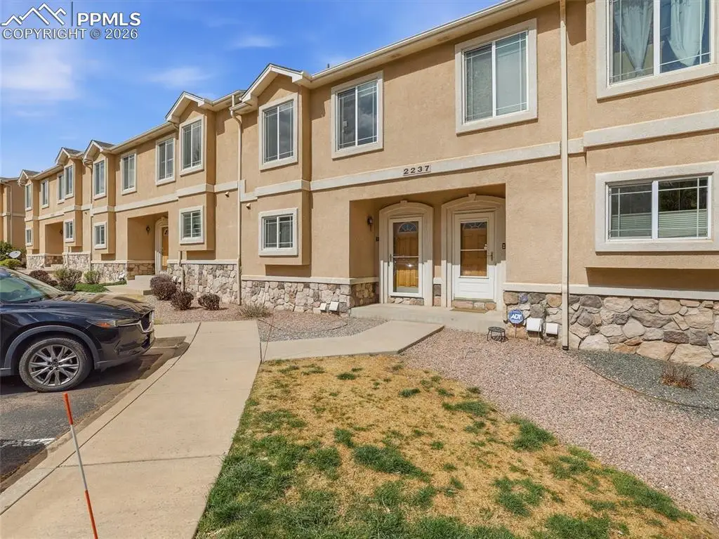 2237 Stepping Stones Way #B, Colorado Springs, CO 80904 - #1