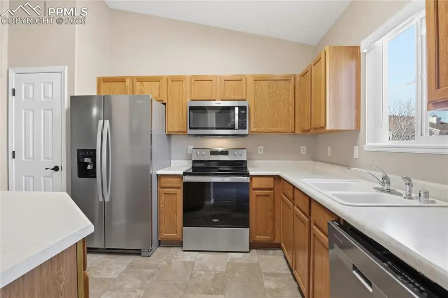 3710 Strawberry Field Grove #H, Colorado Springs, CO 80906 - Image #3