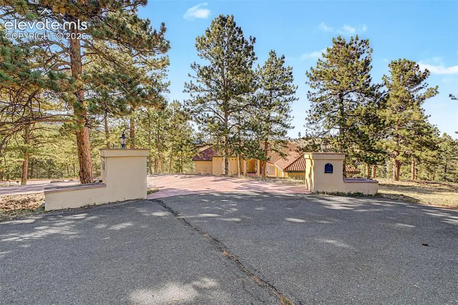 935 Castle Ridge Road, Golden, CO 80401 - #2
