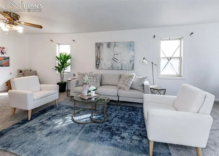 2824 W Pikes Peak Avenue, Colorado Springs, CO 80904 - Image #2