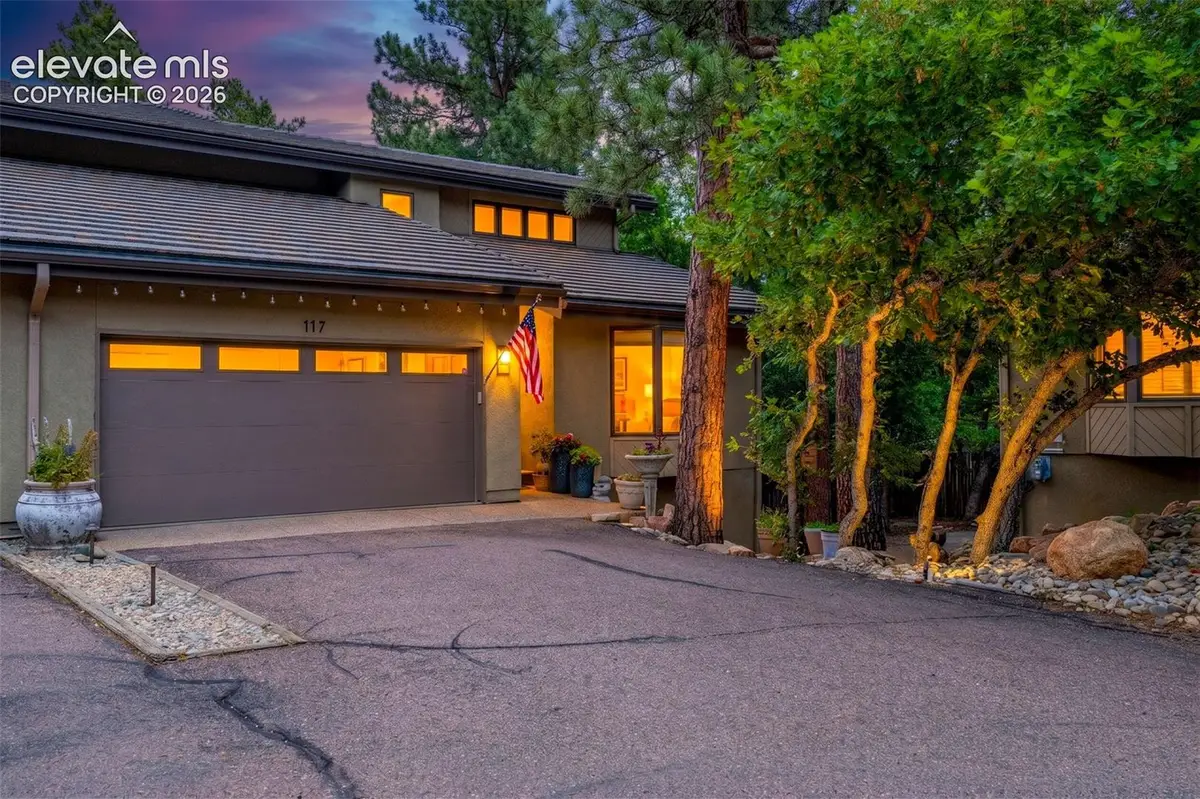 117 Mayhurst Avenue, Colorado Springs, CO 80906 - #1