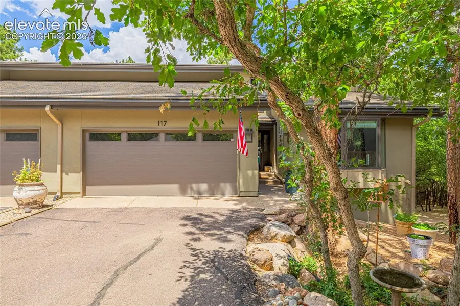 117 Mayhurst Avenue, Colorado Springs, CO 80906 - #2